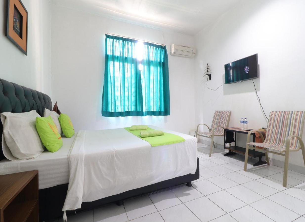Hotel Huswah Airport Tangerang Dış mekan fotoğraf