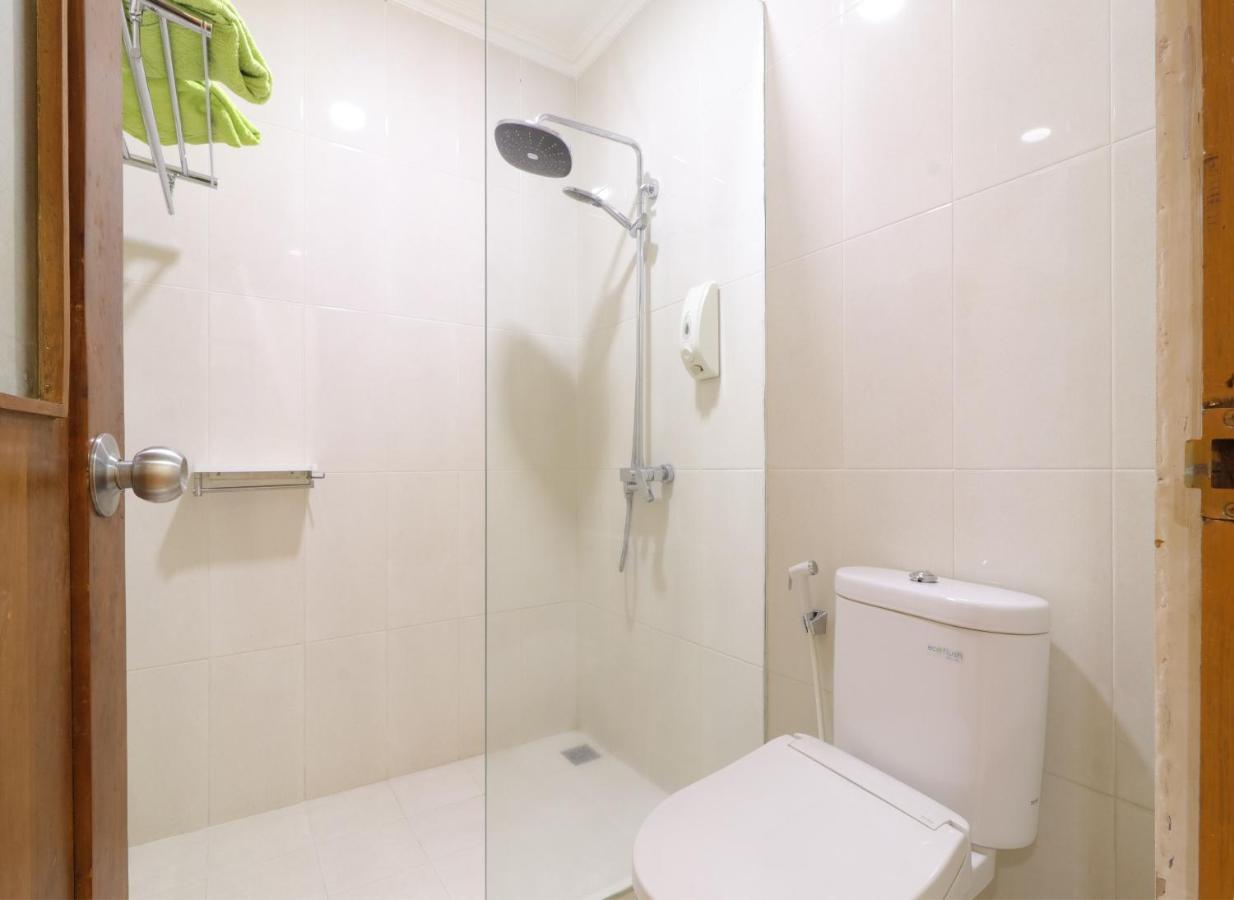 Hotel Huswah Airport Tangerang Dış mekan fotoğraf