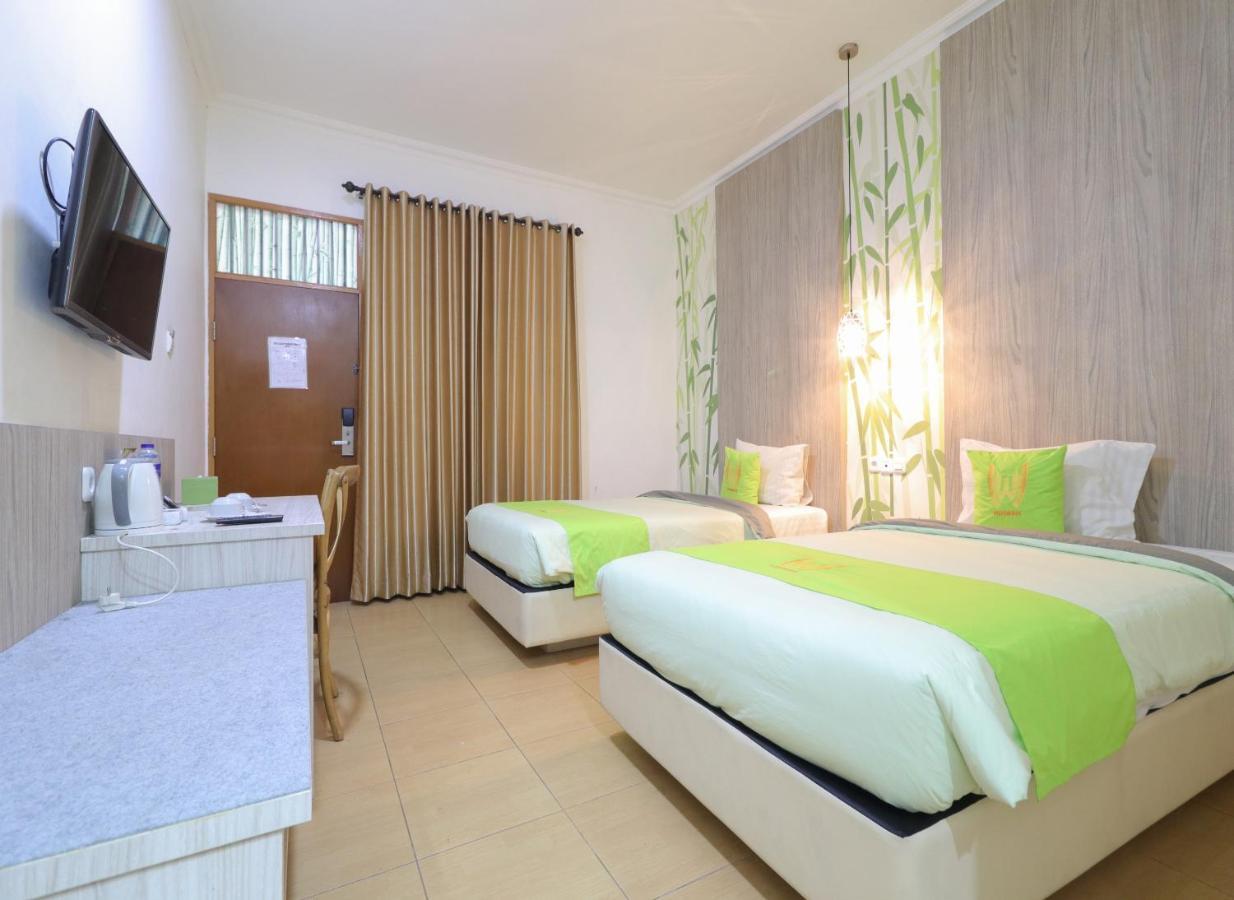 Hotel Huswah Airport Tangerang Dış mekan fotoğraf